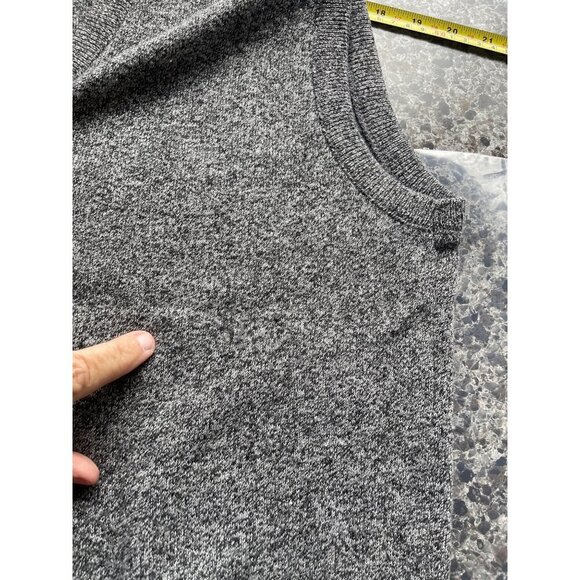 Jantzen Mens‎ XL Gray Sleeveless Knit V-Neck Sweater Vest Made In USA - Picture 9 of 9